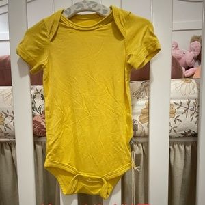 Kyte Baby Bamboo Shortsleeve Bodysuit 0/3m NWT
